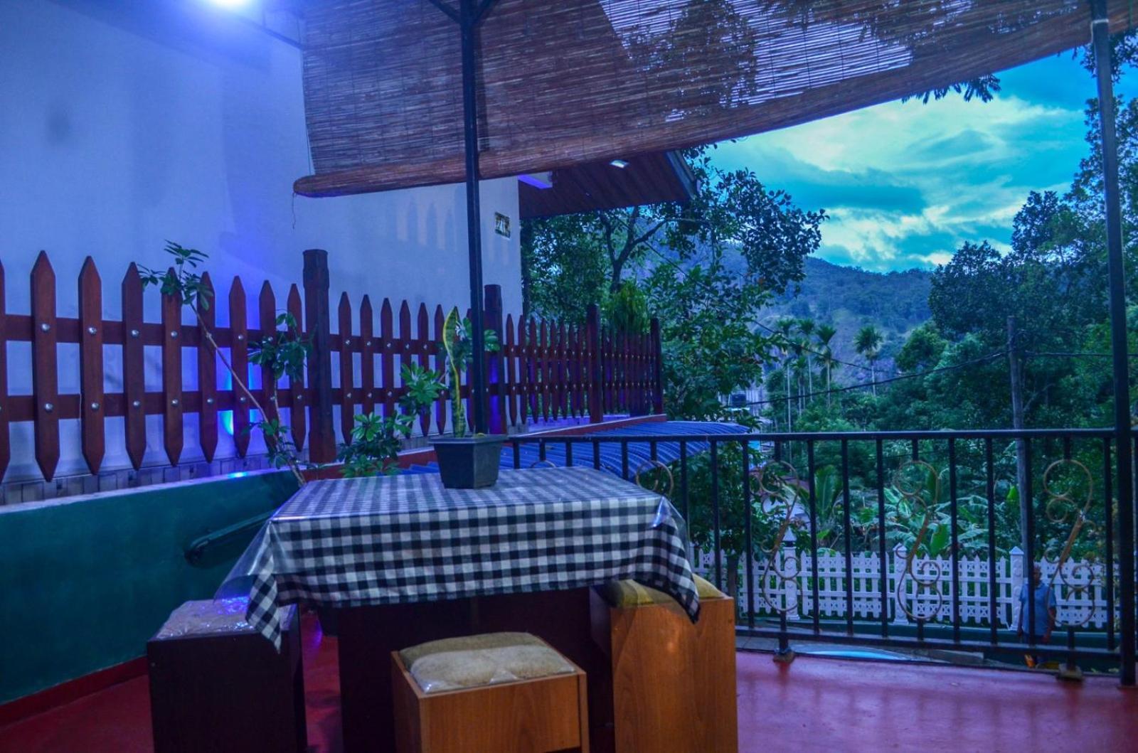 New Blue Home Ella Luaran gambar
