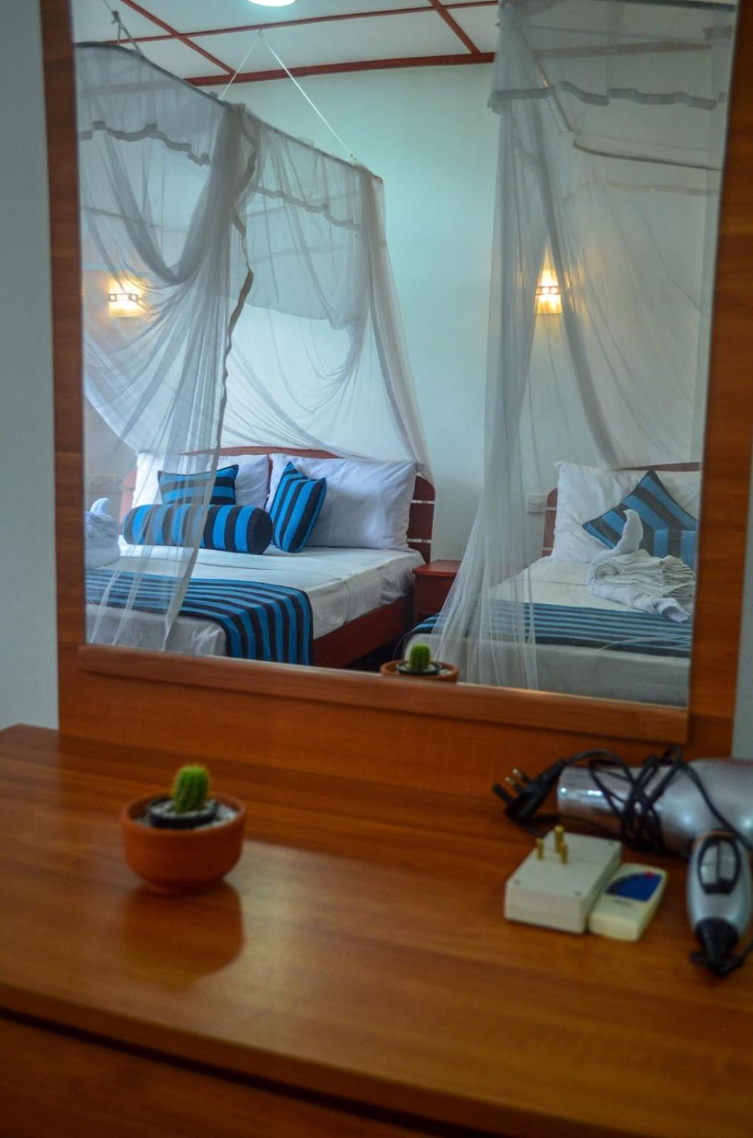 New Blue Home Ella Luaran gambar