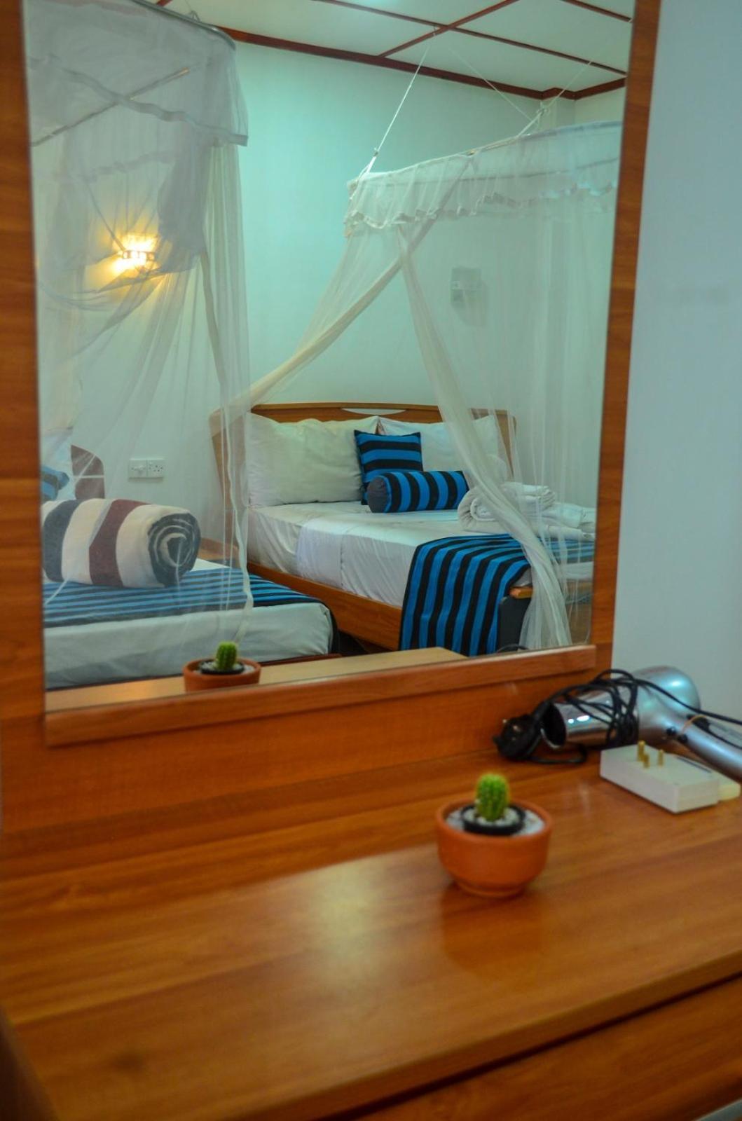 New Blue Home Ella Luaran gambar